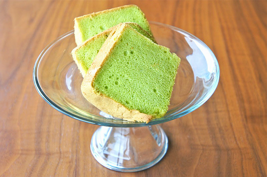 Mastering the Art of Pandan Chiffon Cake (Non-Keto Recipe)